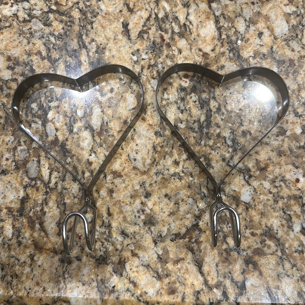 Heart shaped cookie/egg/pancake mold